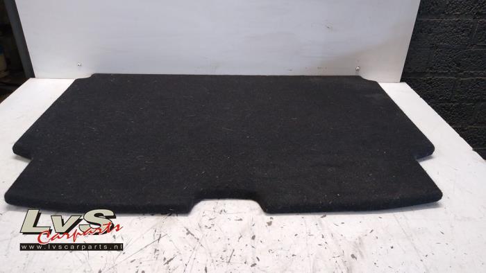 Nissan Juke Plaque sol coffre