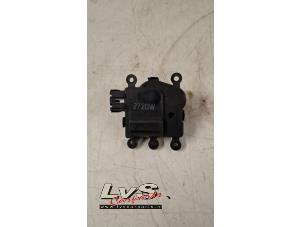 Gebruikte Kachelklep Motor Mazda CX-5 I (KE,GH) 2.0 SkyActiv-G 16V 2WD Prijs € 20,00 Margeregeling aangeboden door LvS Carparts