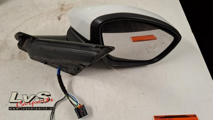 Peugeot 208 Buitenspiegel rechts