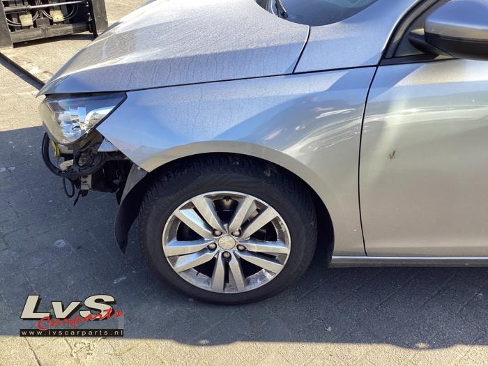 Peugeot 308 Aile avant gauche