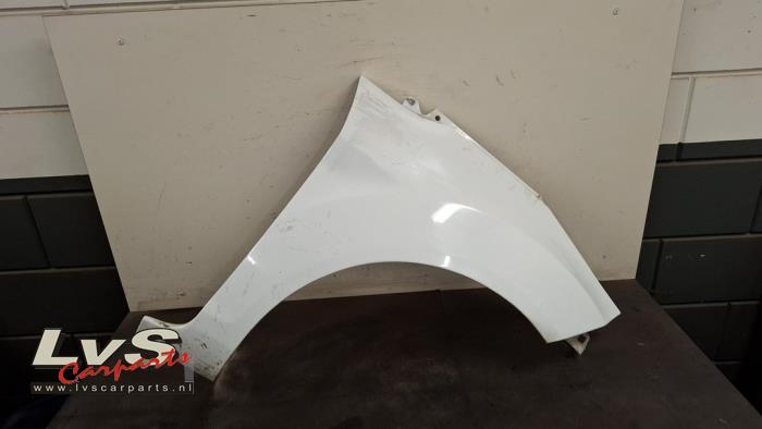 Ford Fiesta Front wing, right