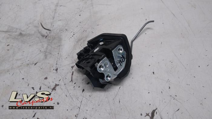 Kia Picanto Deurslot Mechaniek 4Deurs rechts-voor