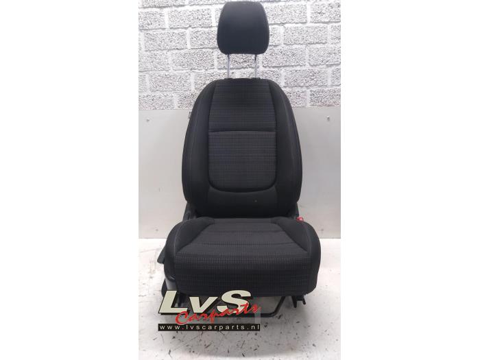 Kia Stonic Siège droit