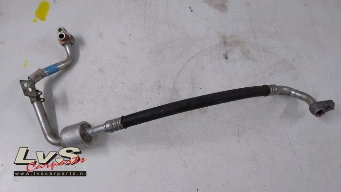 Ford Focus Air conditioning line