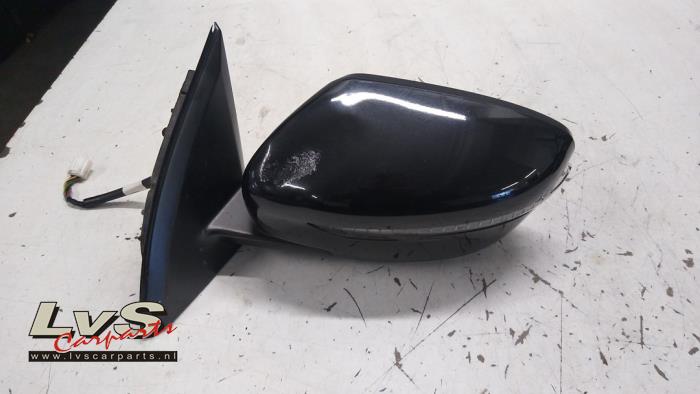 Nissan Qashqai Wing mirror, left