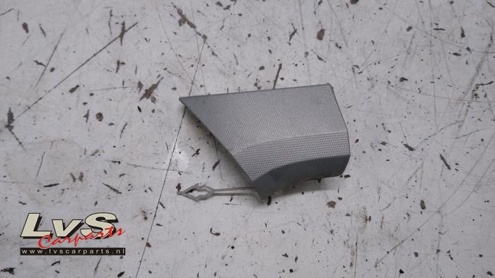 Opel Crossland X Afdekkap Sleepoog voor