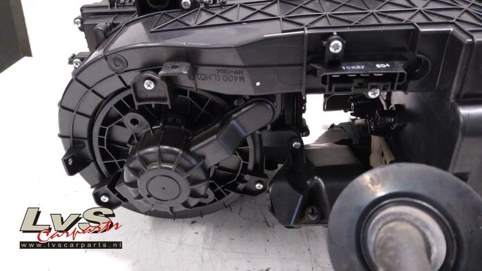 Värmarhus från en Opel Karl 1.0 12V 2016