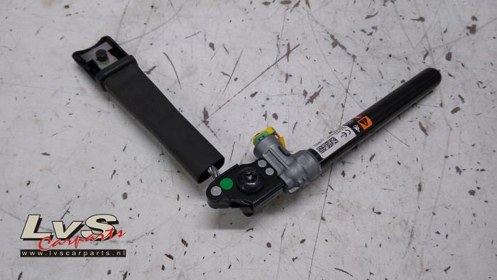 Opel Karl Tendeur de ceinture gauche