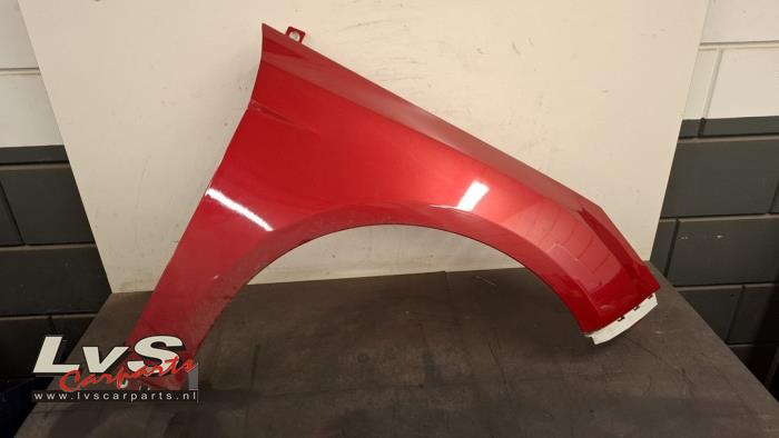 Ford Focus Front wing, right