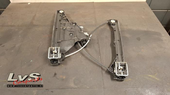 Peugeot 208 Fenstermechanik 4-türig rechts vorne