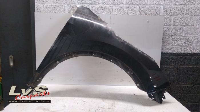 Nissan Qashqai Front wing, right