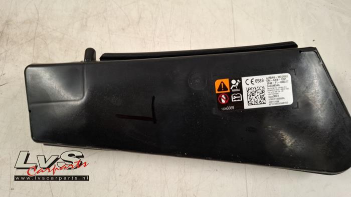 Opel Astra Airbag siège