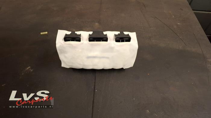 Opel Astra Right airbag (dashboard)