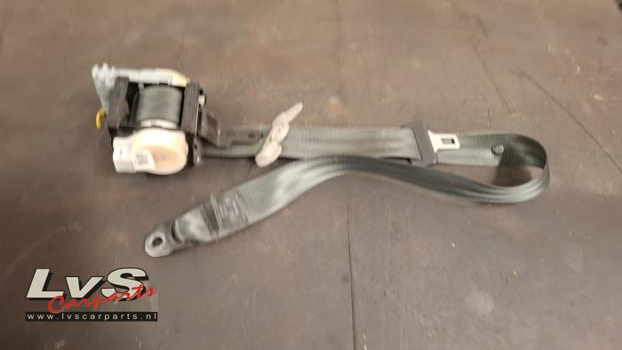 Hyundai H300 Tendeur de ceinture gauche