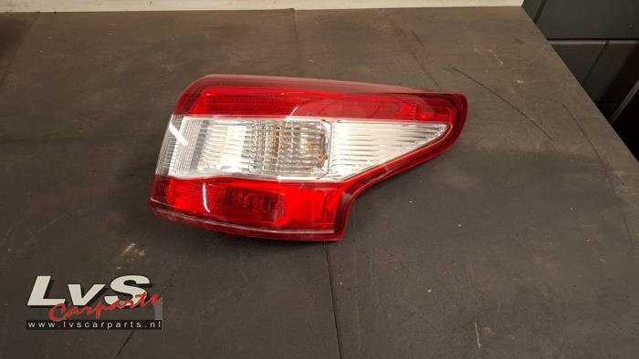 Nissan Qashqai Taillight, right