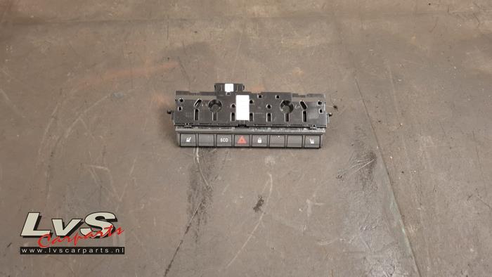 Renault Zoe Commutateur chauffage siège