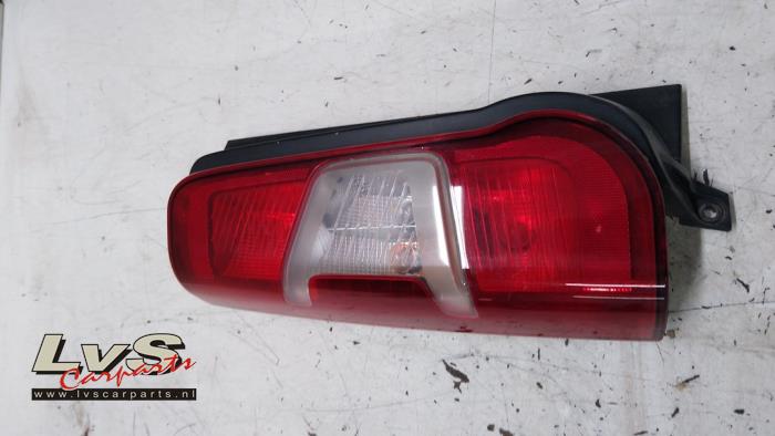 Toyota Pro-Ace City Feu arrière gauche