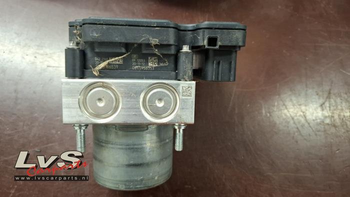 Citroen C4 Picasso ABS pump