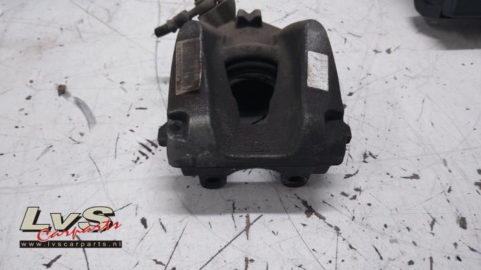 Citroen C4 Picasso Front brake calliper, right