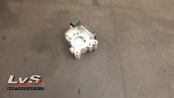 Ford Fiesta Throttle body