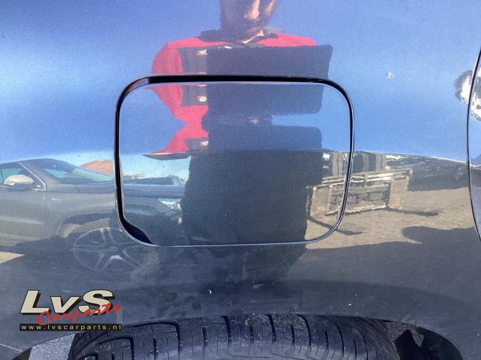 Dacia Duster Tank Klep
