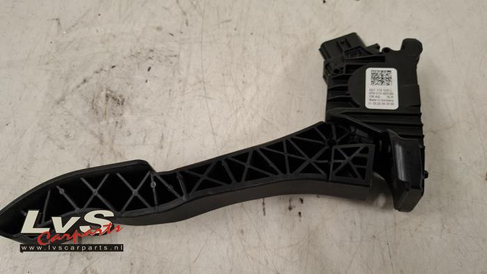 Volkswagen Caddy Gaspedal