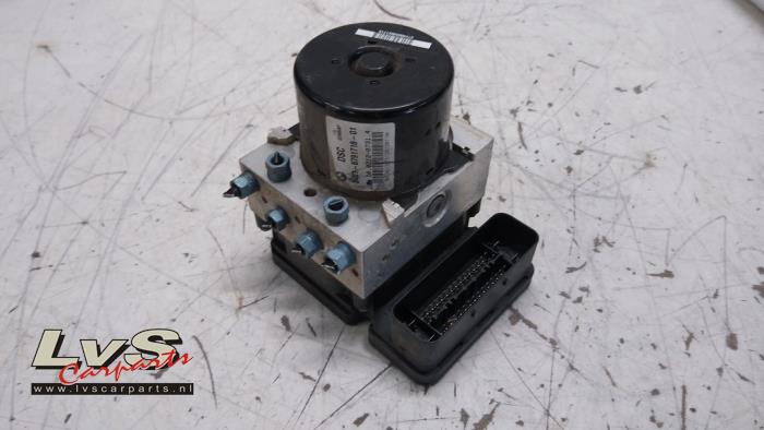 BMW 1-Serie ABS Pumpe