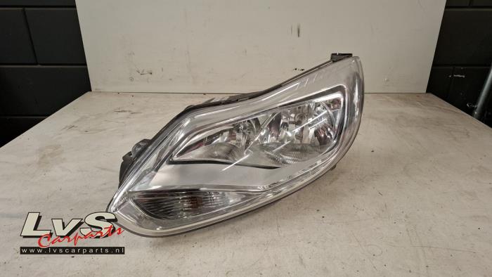 Ford Focus Headlight, left