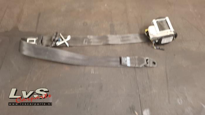 Ford Focus Tendeur de ceinture gauche