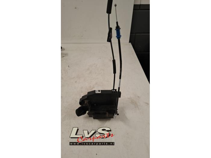 Citroen C4 Picasso Front door lock mechanism 4-door, right