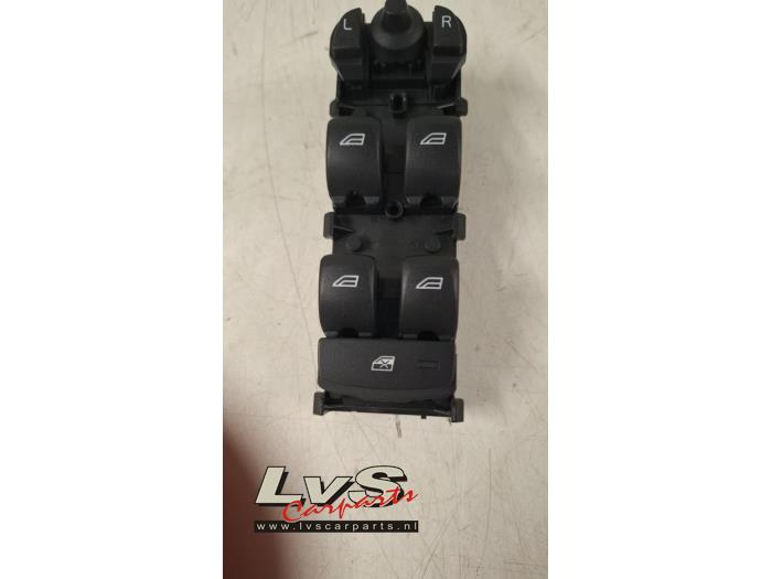 Volvo V40 Electric window switch