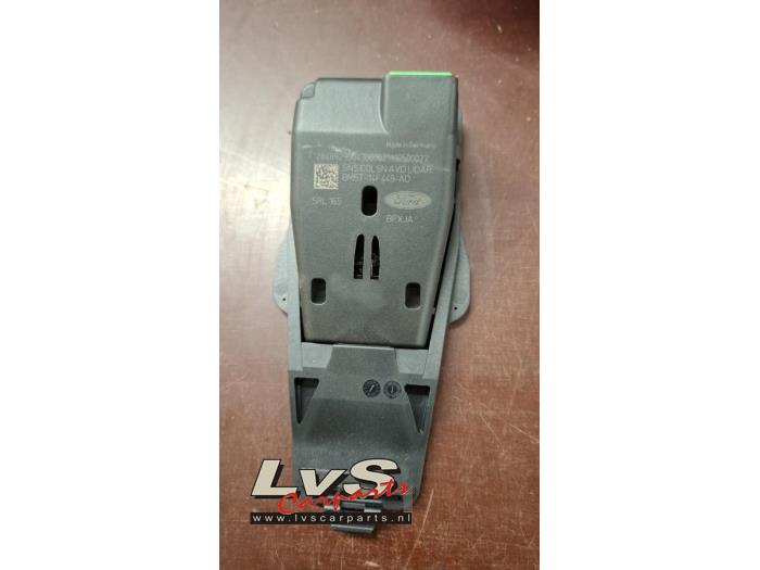 Ford Focus Brake assist sensor