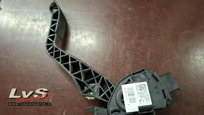 Citroen C4 Cactus Gaspedal