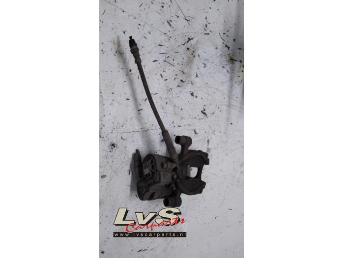 Volkswagen Golf Remklauw (Tang) rechts-achter