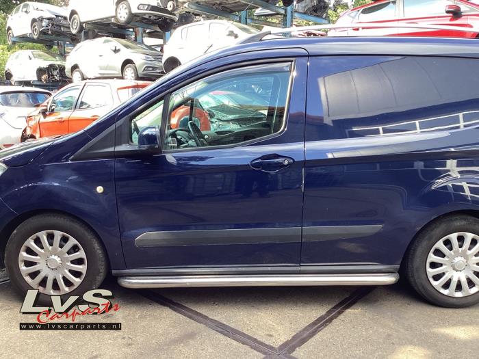 Ford Transit Courier Tür 2-türig links