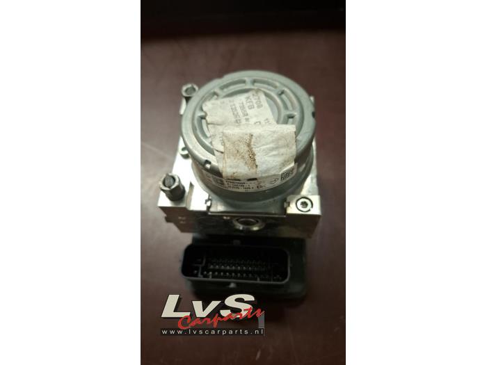 Renault Megane ABS pump