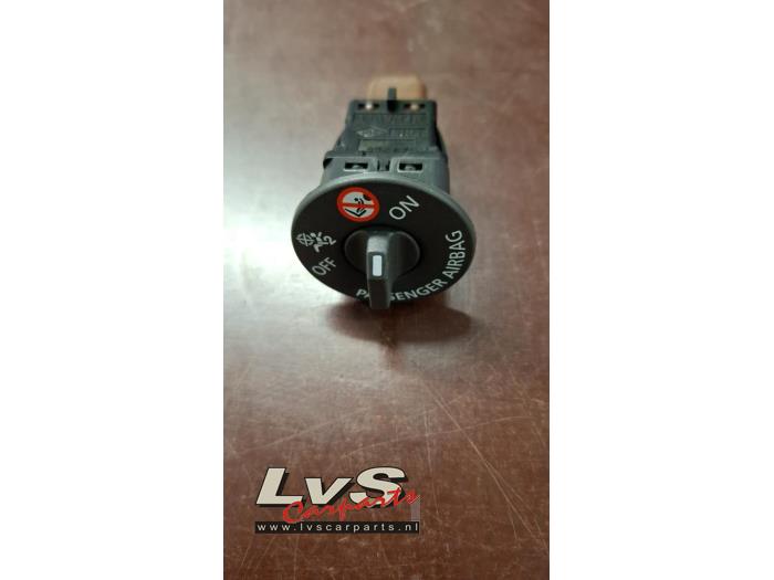 Renault Megane Airbag commutateur