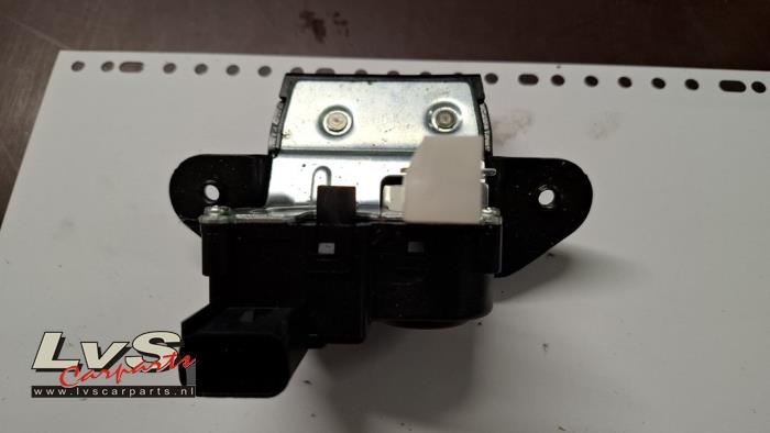 Kia Picanto Slotmechaniek Achterklep