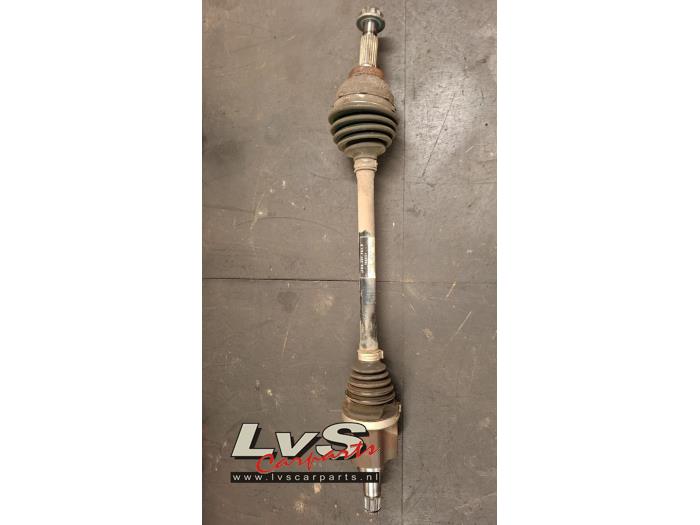 Volkswagen UP Antriebswelle links vorne