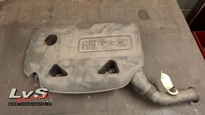 Fiat 500 Boîtier filtre à air