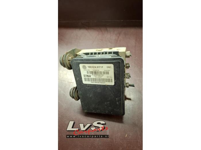 Volkswagen UP ABS pump