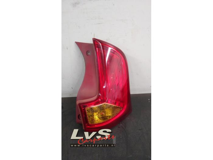 Kia Picanto Feu arrière droit