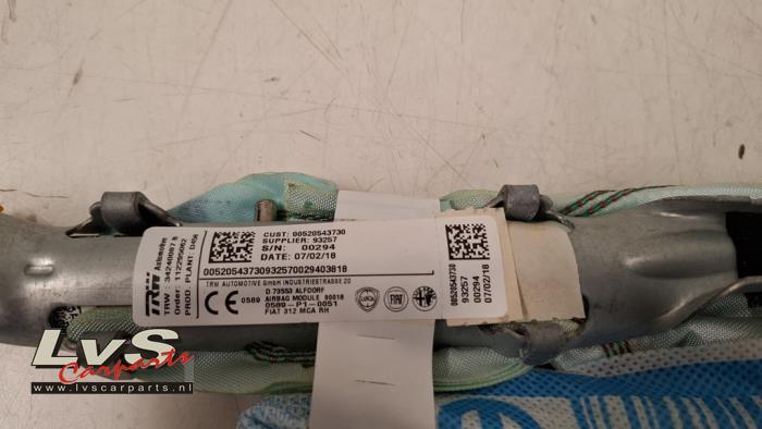 Fiat 500 Airbag plafond droite