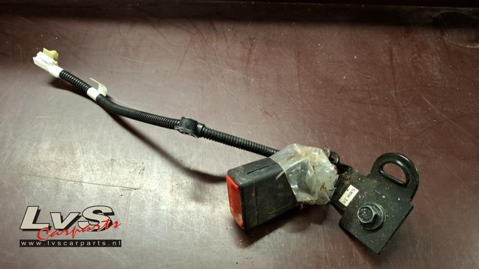 Kia Picanto Rear seatbelt buckle, left