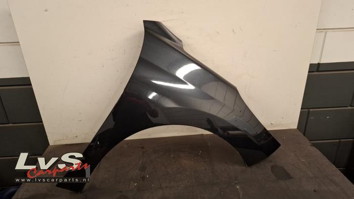 Peugeot 207 Front wing, right
