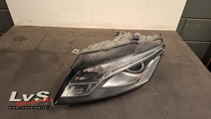 Audi Q5 Headlight, left