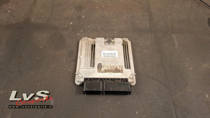 Audi Q5 Engine management computer