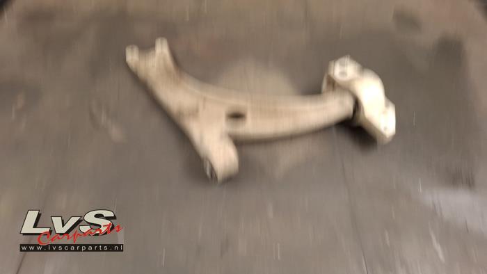 Volkswagen Tiguan Bras de suspension avant gauche
