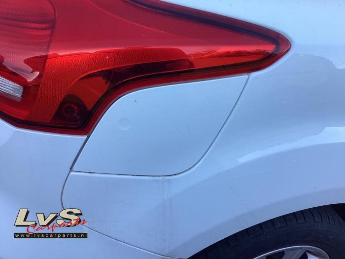 Ford Focus Tank cap cover