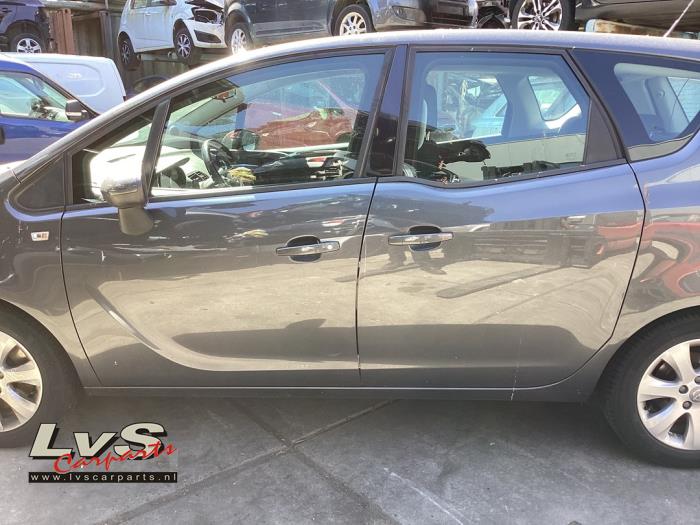 Opel Meriva Portier 4Deurs links-voor